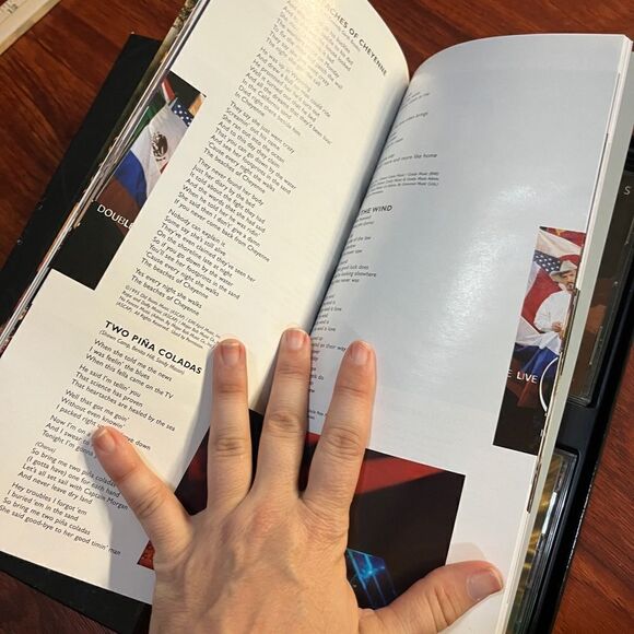 Vintage GARTH BROOKS THE LIMITED SERIES 6 CD’s. - Picture 2 of 7